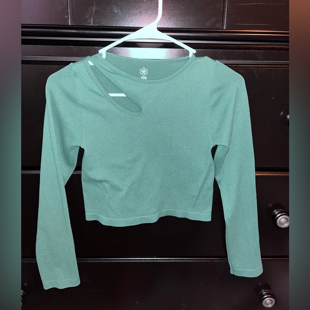 Green crop top